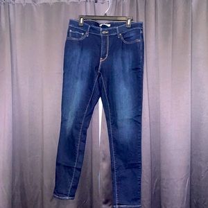 Levi Jeans 711 skinny